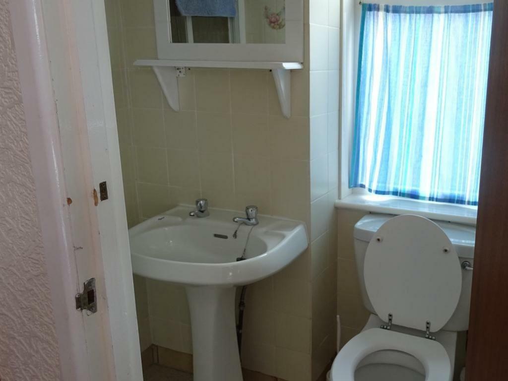 Abreakaway Lodge Newquay  Phòng bức ảnh